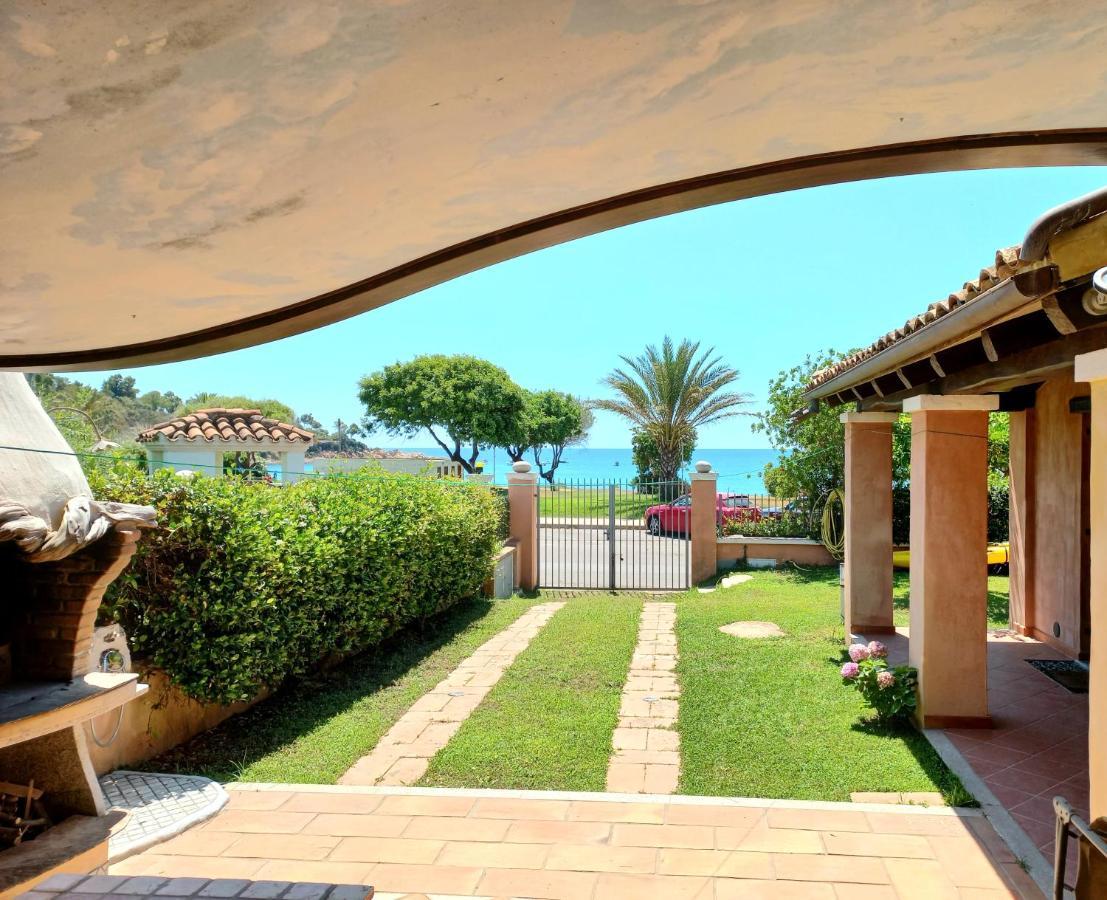 Villa Stella Fronte Mare Porto Frailis Àrbatax Екстериор снимка