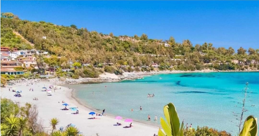 Villa Stella Fronte Mare Porto Frailis Àrbatax Екстериор снимка